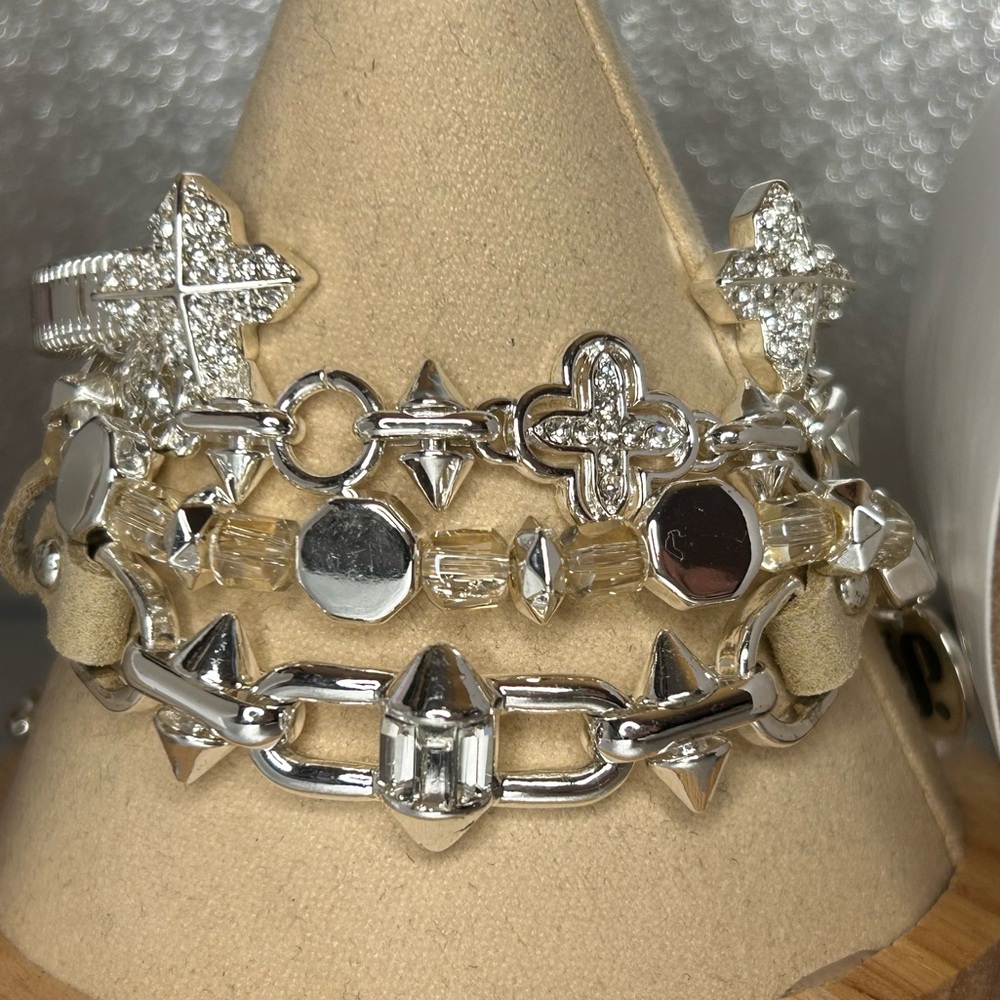 Bomb Party Summer Stacks 2025 “Live Out Loud Gorgeous” 4 Silver Plated Bracelets - Picture 4 of 6